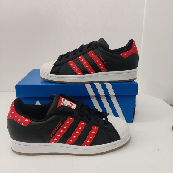 Adidas Superstar J ID9809 Size 4 NIB - Picture 1 of 6